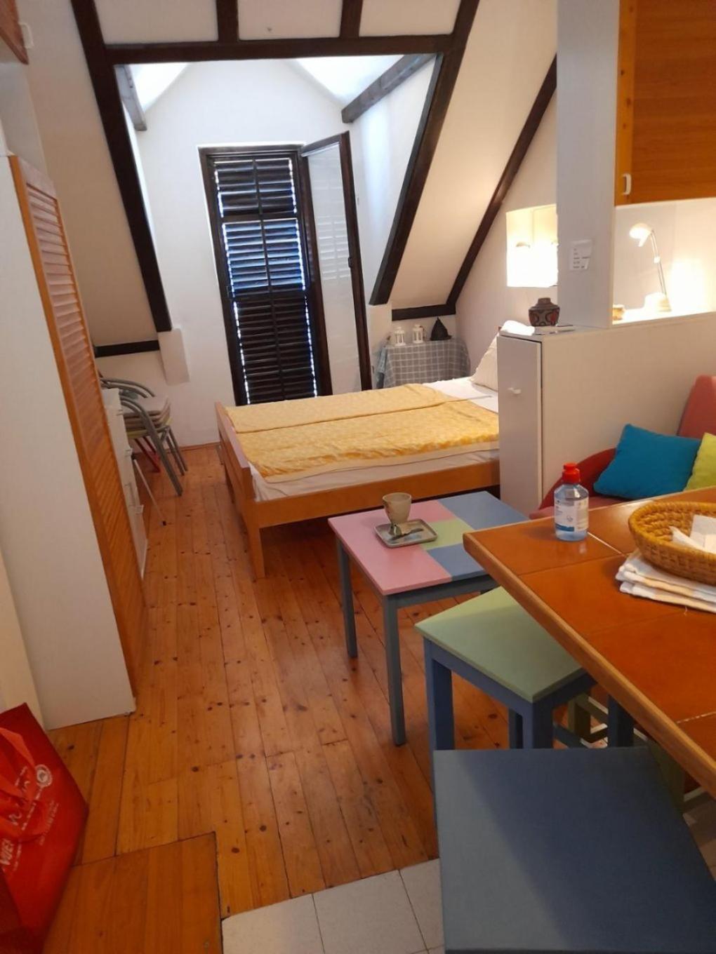 Apartment Danka - Affordable And At The Beach Brist Exterior foto